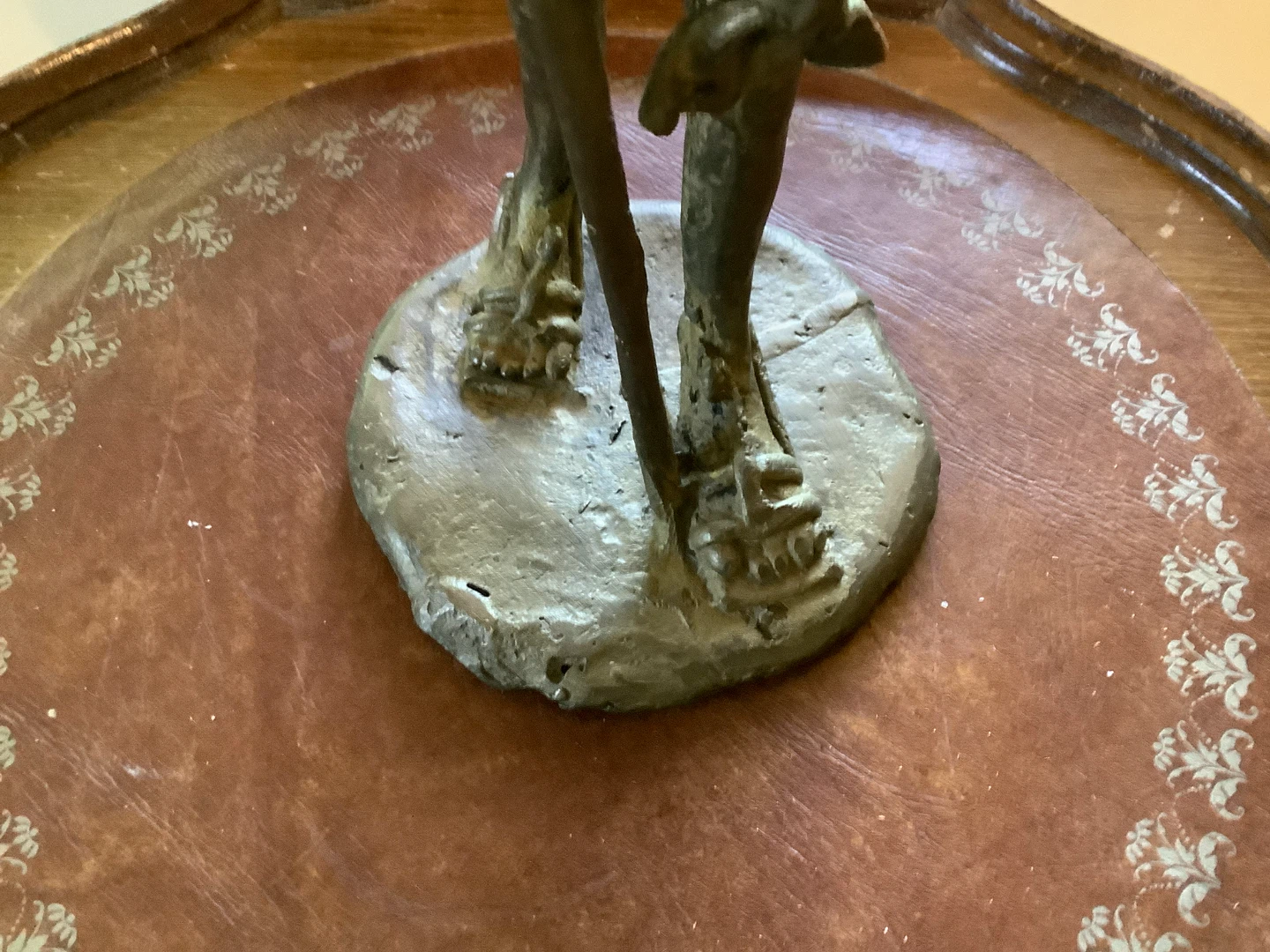 Vtg Bronzed Sculpture of an Asian Man Carrying a Lamb 🐞 - photo 4