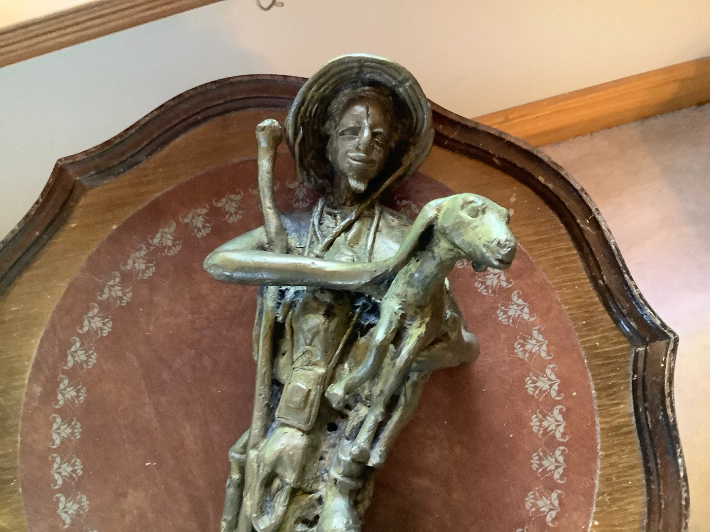 Vtg Bronzed Sculpture of an Asian Man Carrying a Lamb 🐞 - photo 5