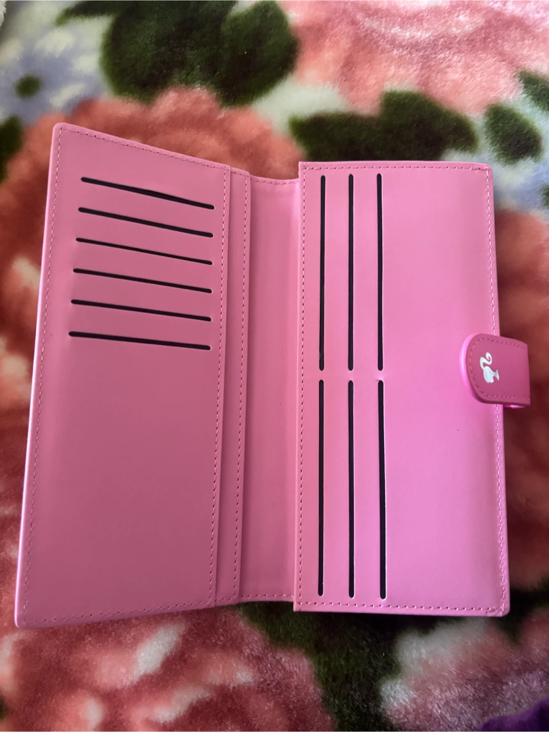 Barbie x miniso wallet - photo 2