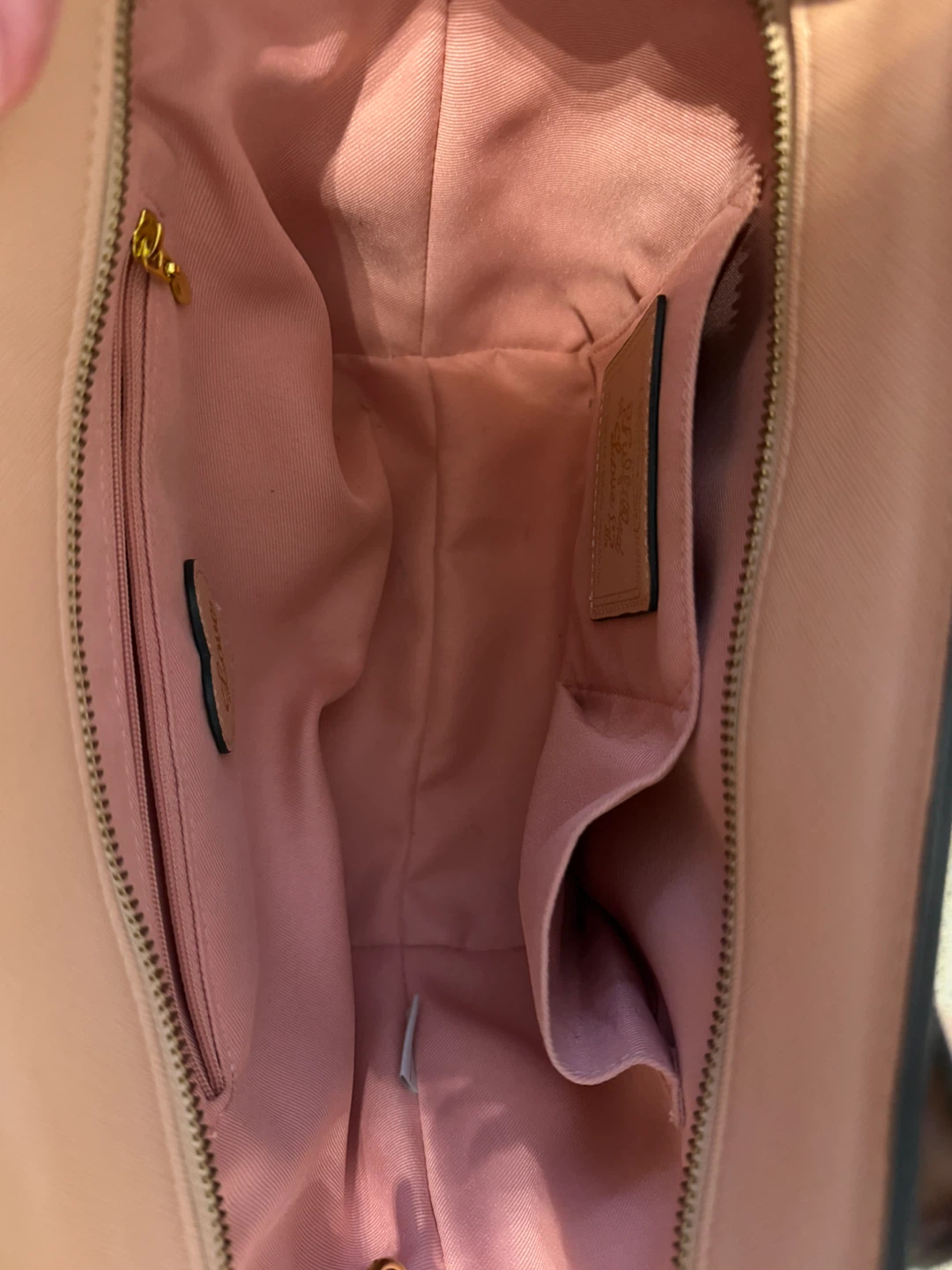 Samantha Vega Pink Handbag - photo 4