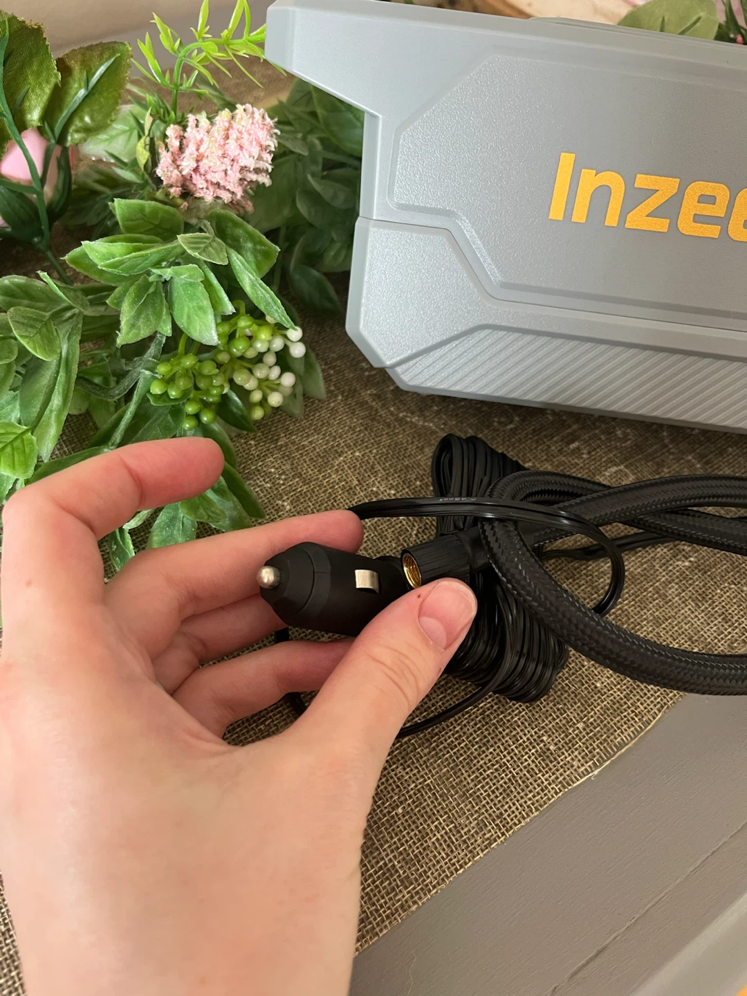 Inzeetor Tire Inflator Portable Air Compressor ITI001 - photo 3