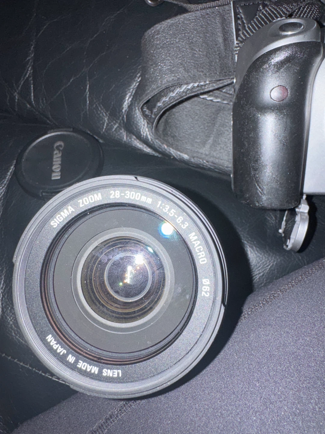 Canon EOS Digital Camera with Sigma 28-300mm Lens - photo 2