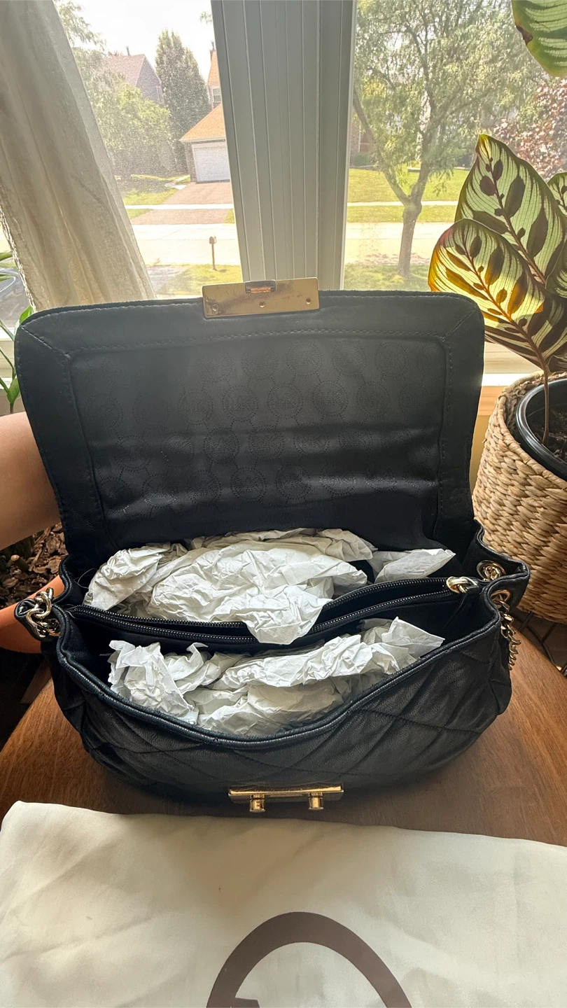 Michael Kors Quilted Leather Shoulder Bag - photo 3