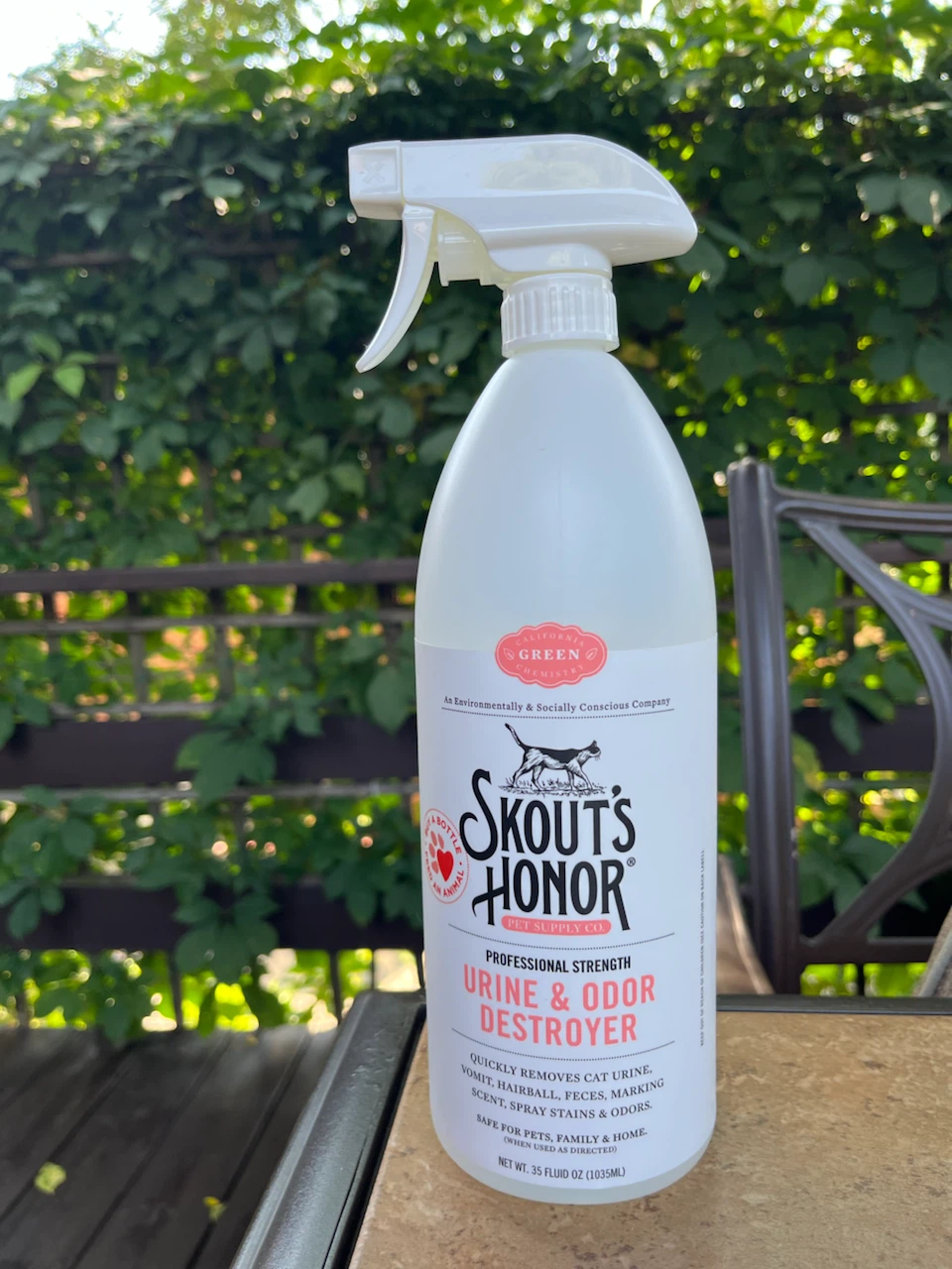 Skout’s Honor Professional Strength Urine & Odor Destroyer 35 oz