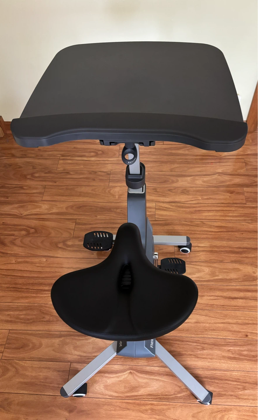 Exercise bike / Desk Combo - photo 3