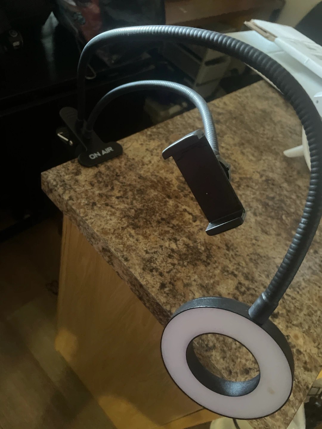 On Air Ring Light and Phone Holder