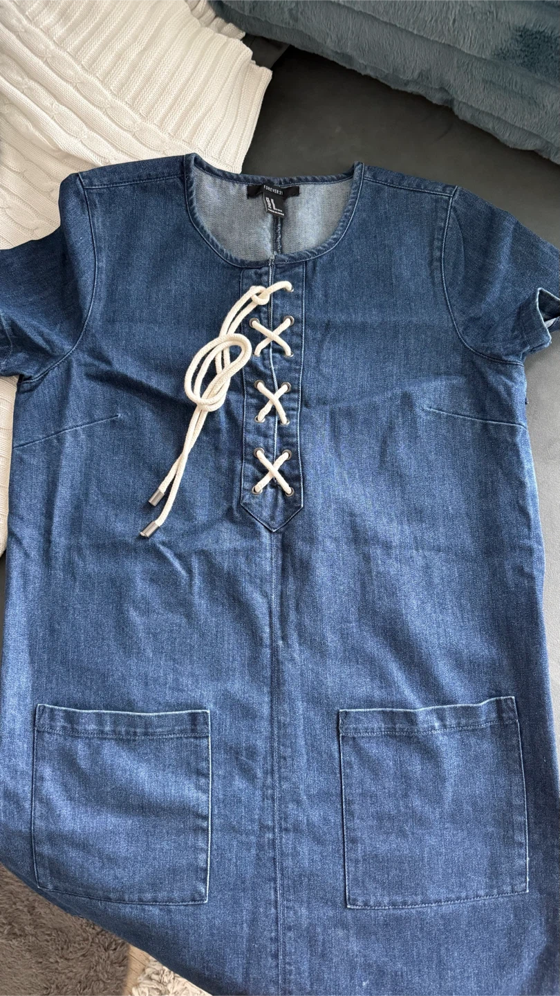 Forever 21 Denim Lace-Up Dress - photo 3