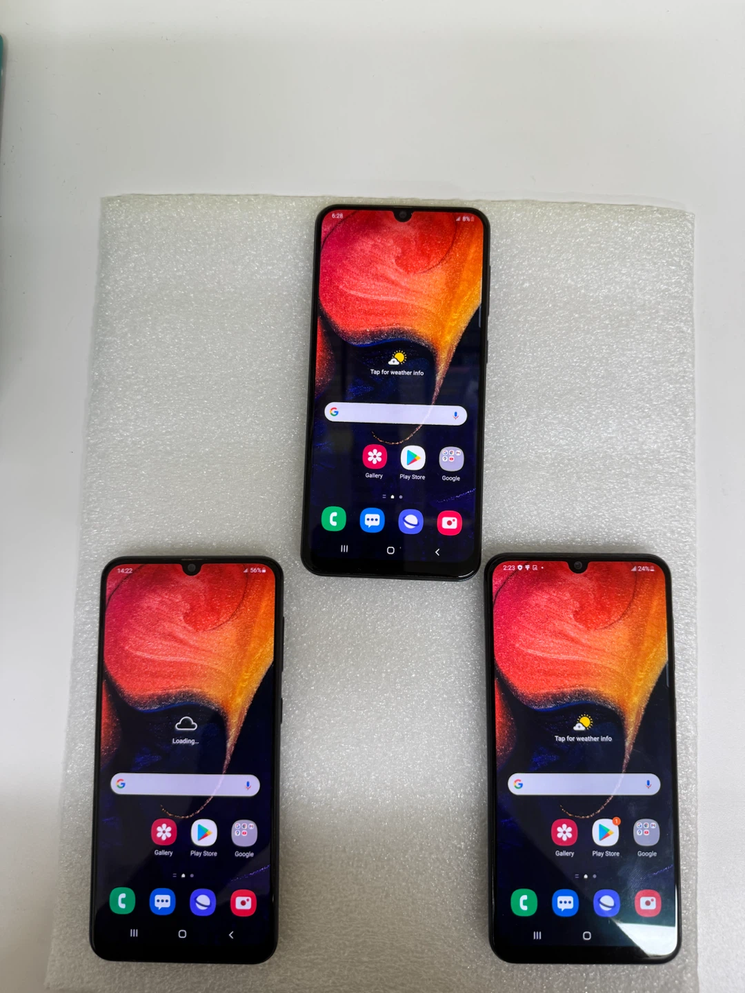 Samsung Galaxy A50 - photo 2