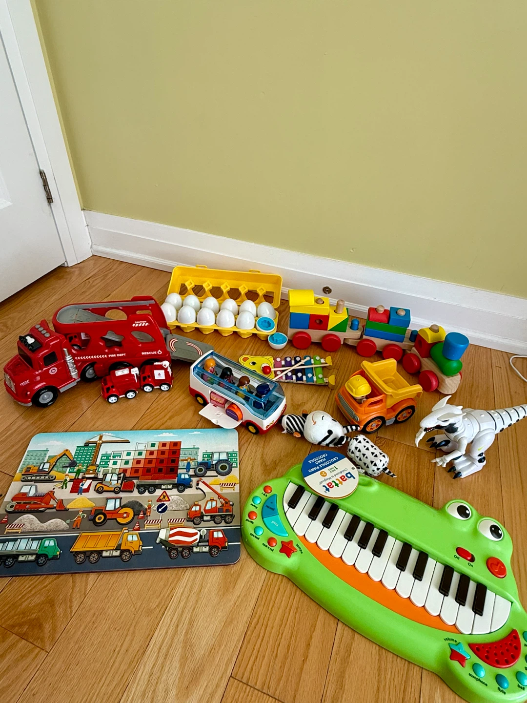 Montessori toys 5-20$