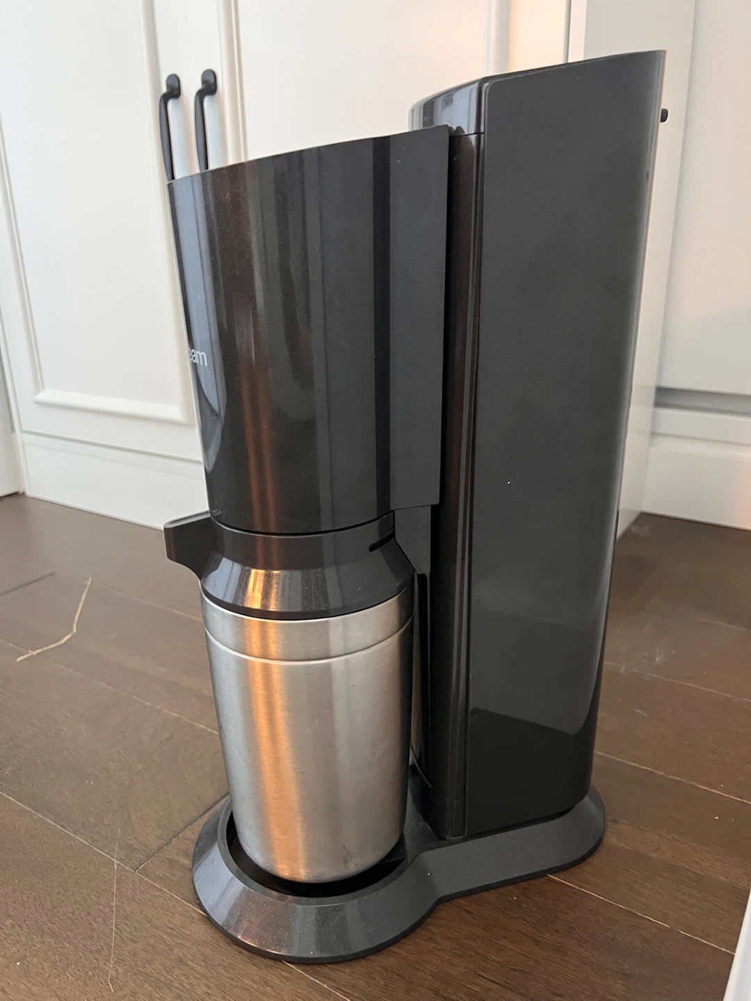 SodaStream Sparkling Water Maker - photo 2