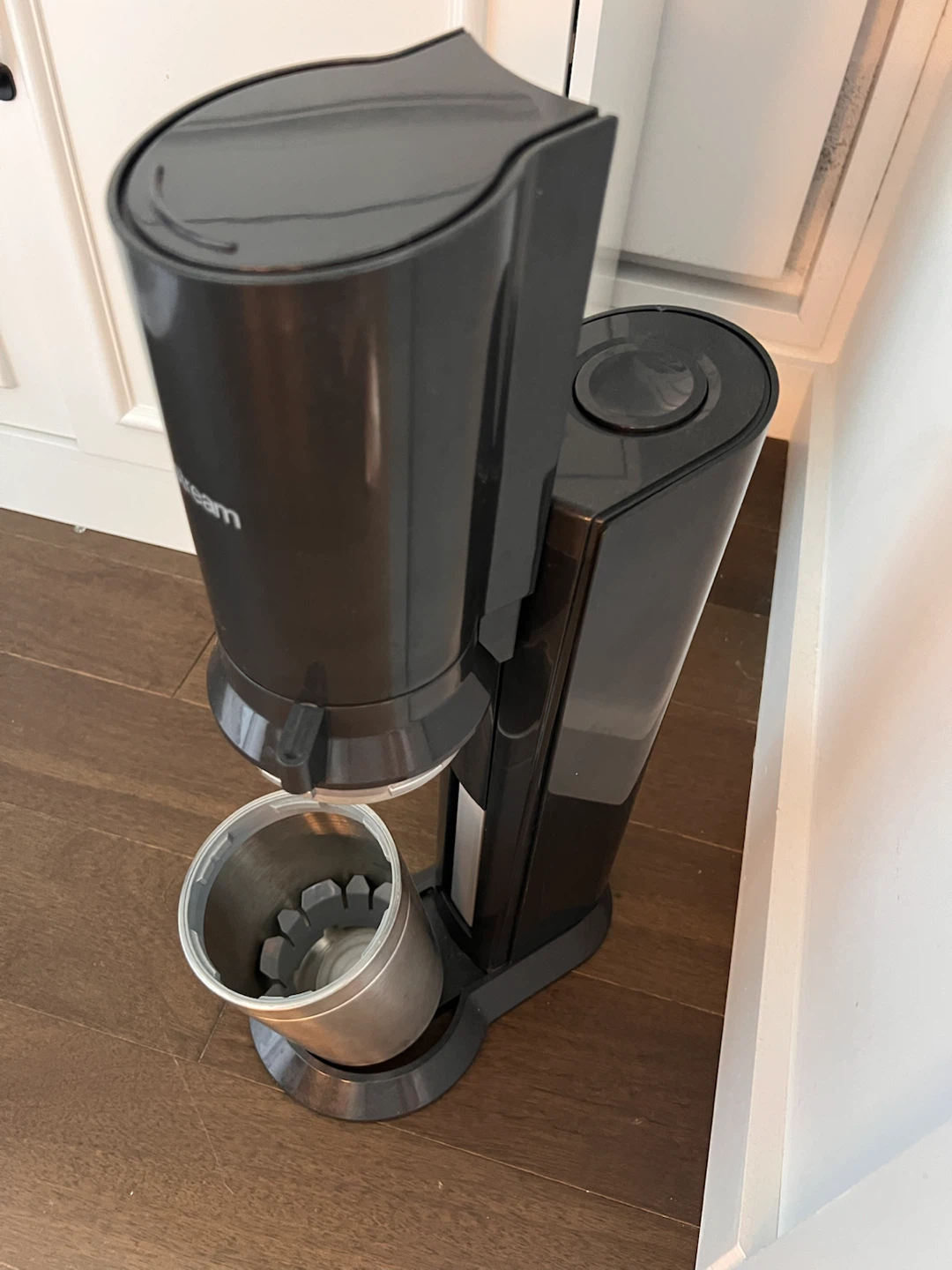 SodaStream Sparkling Water Maker - photo 3