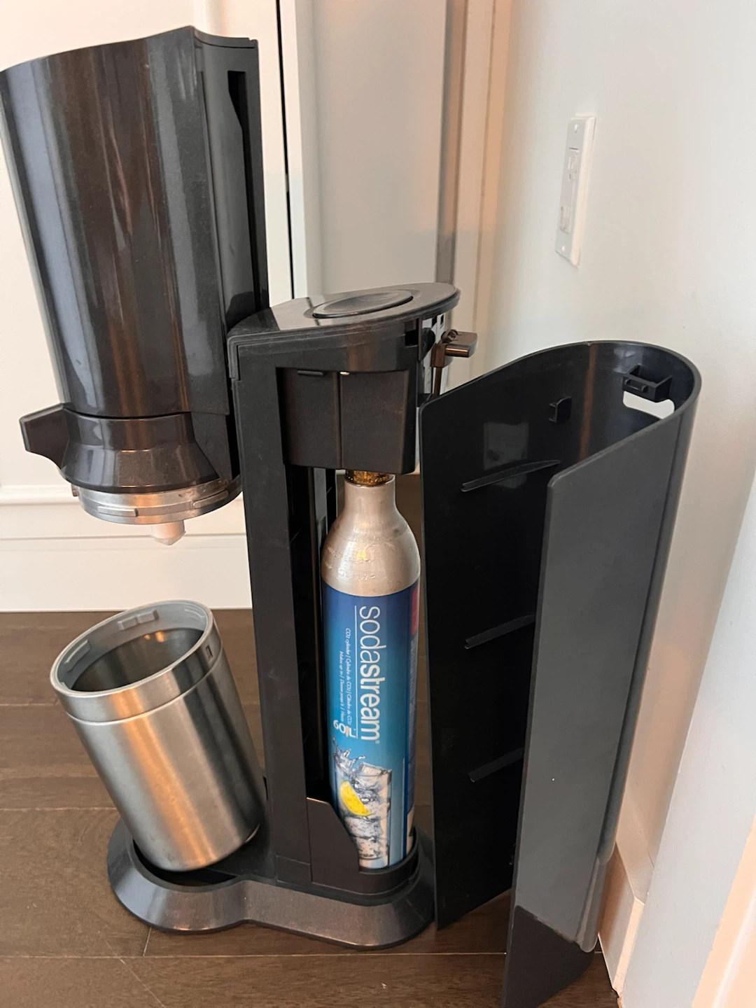 SodaStream Sparkling Water Maker - photo 4