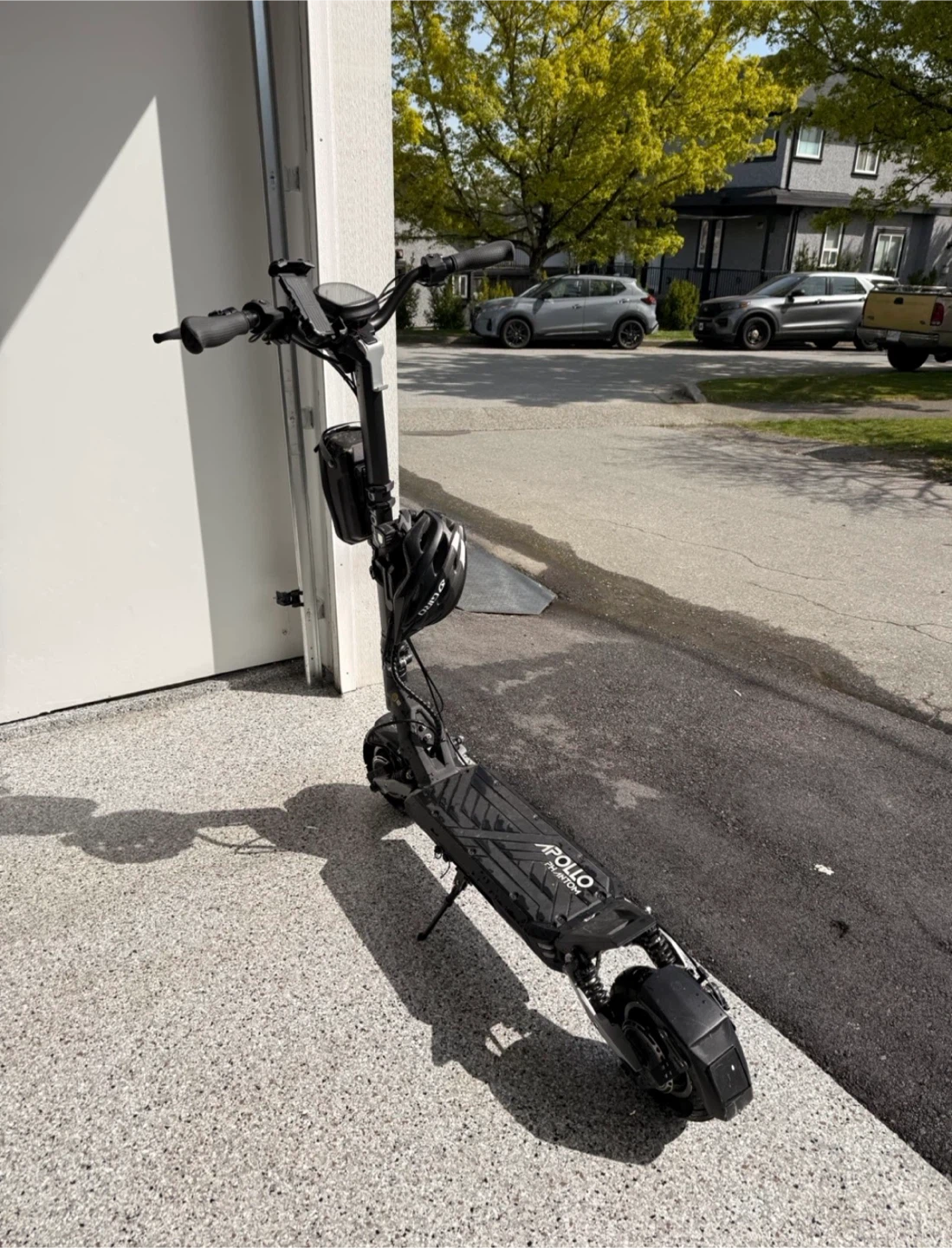 Apollo Electric Scooter - photo 2