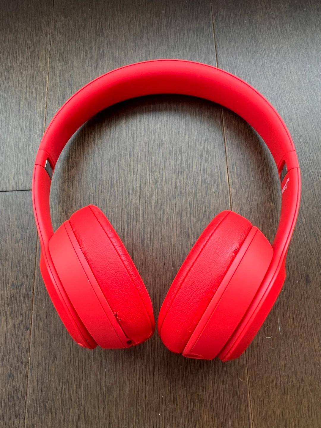 Beats Solo Wireless On-Ear Headphones - Red