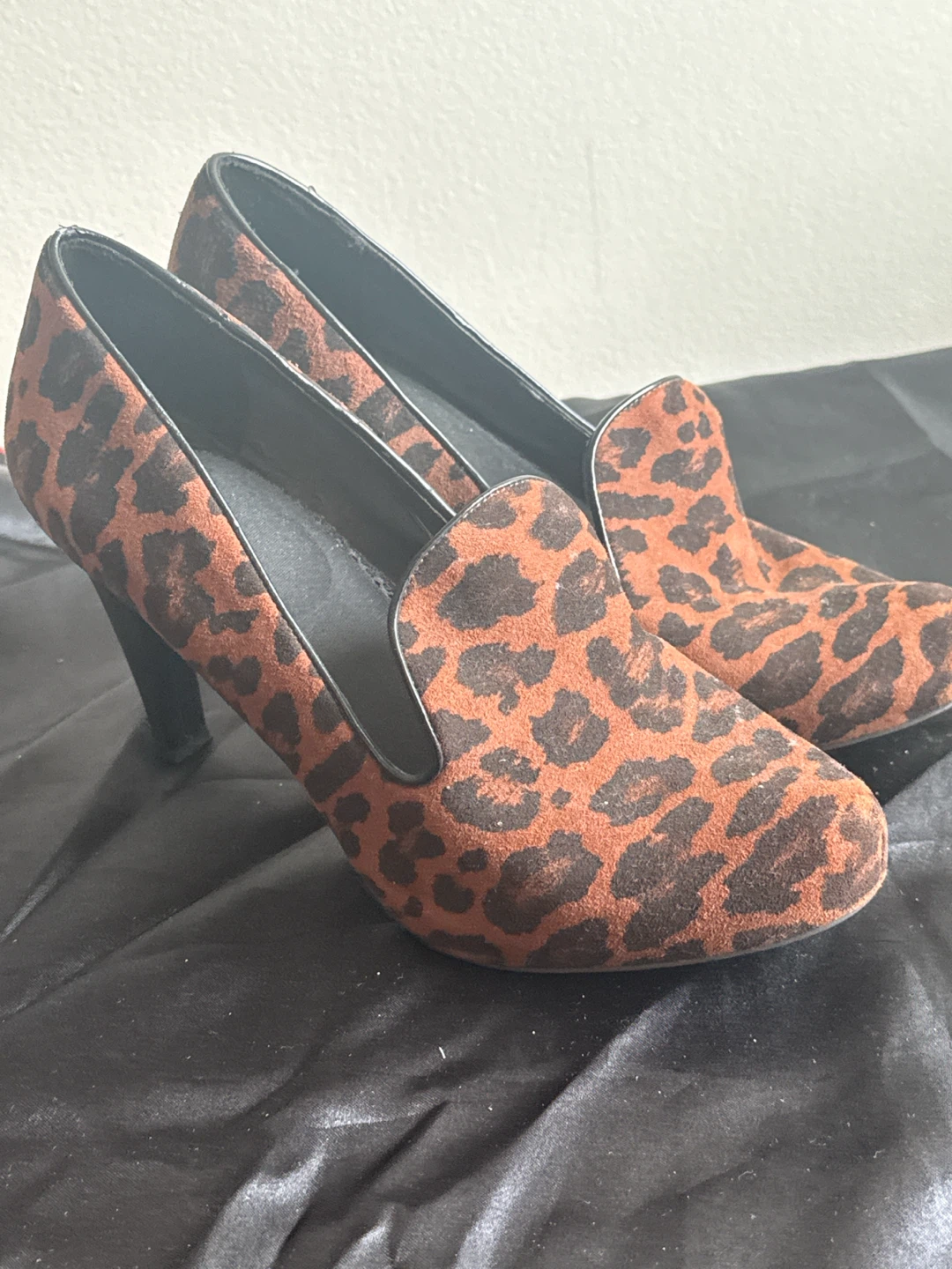 Women's Leopard Print Heels - photo 2