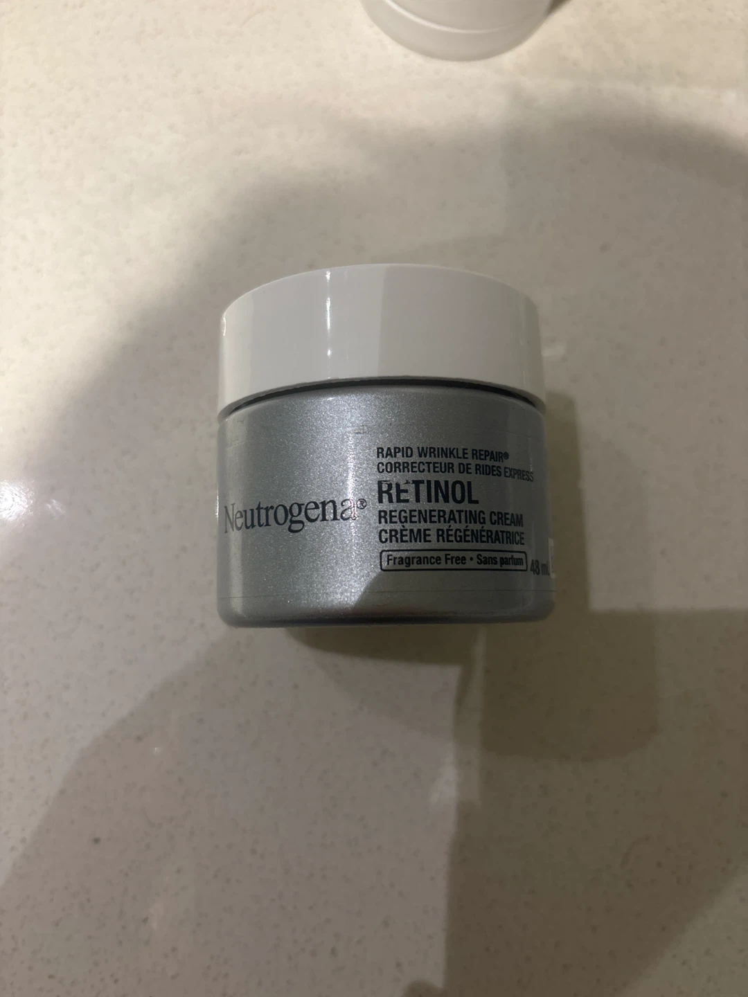 Neutrogena Retinol Regenerating Cream 48 mL