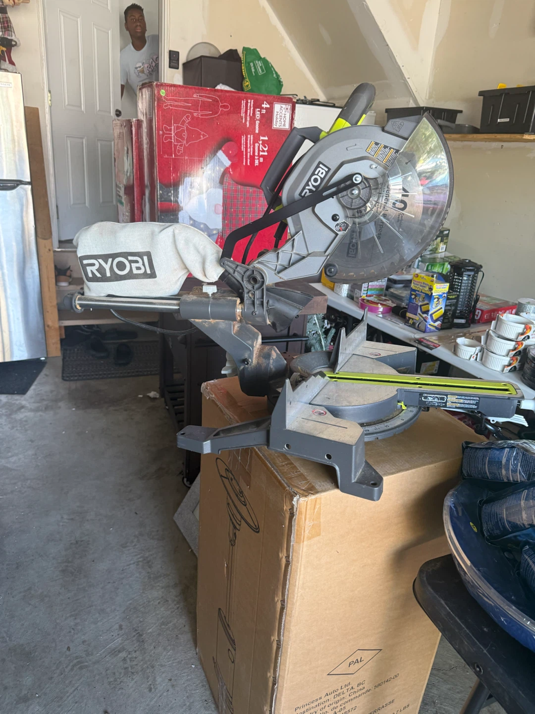 Ryobi Compound Miter Saw