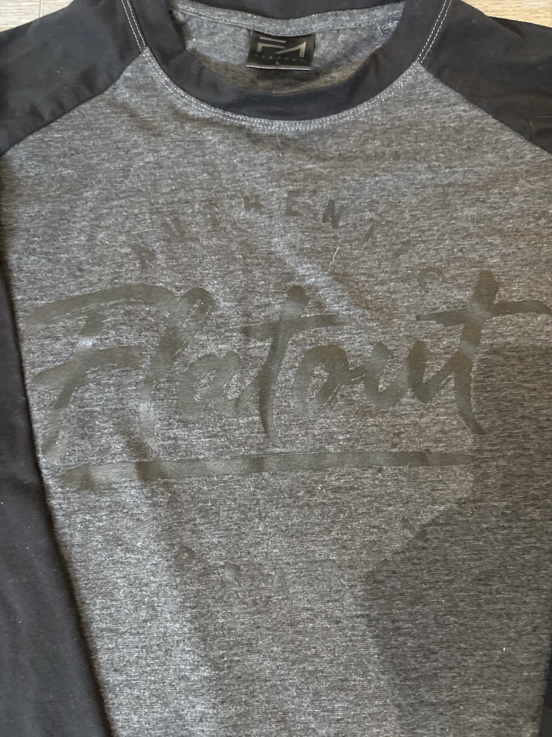 Flatout "Authentic Apparel" Baseball T-Shirt 2pac - photo 4