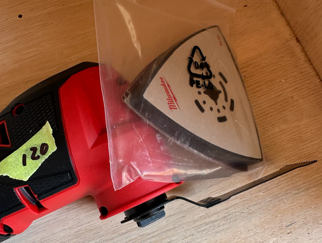 Milwaukee M12 Oscillating Multi-Tool - photo 3
