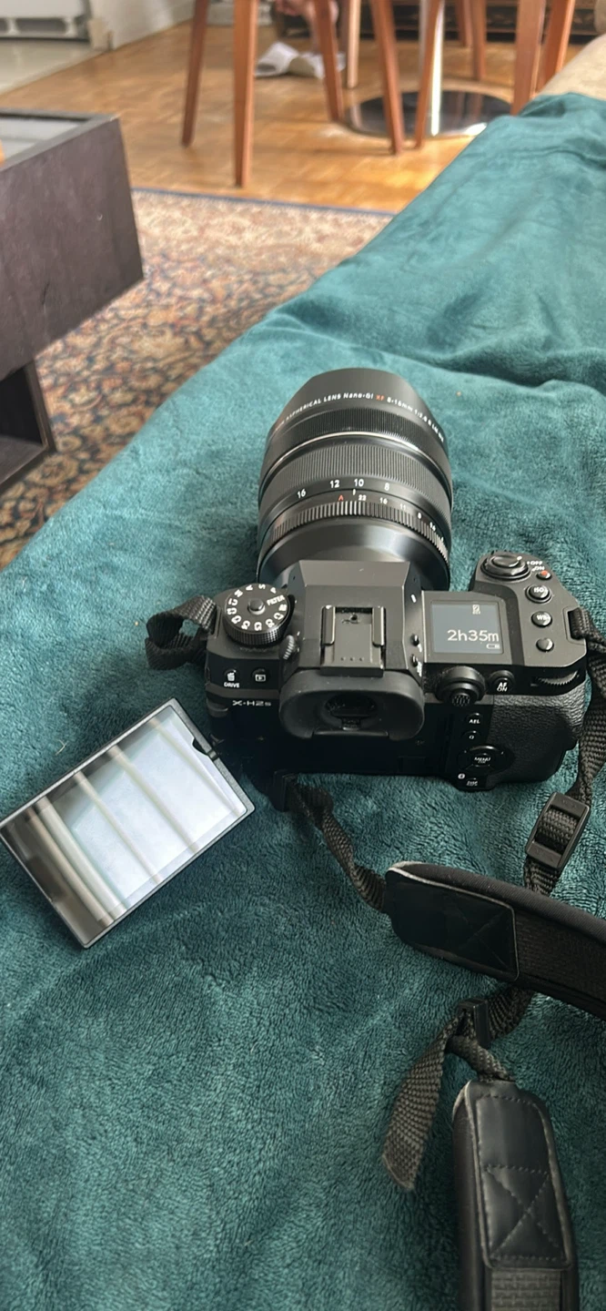 Fujifilm X-T5 Mirrorless Camera with XF 8-16mm f/2.8 lens - photo 2