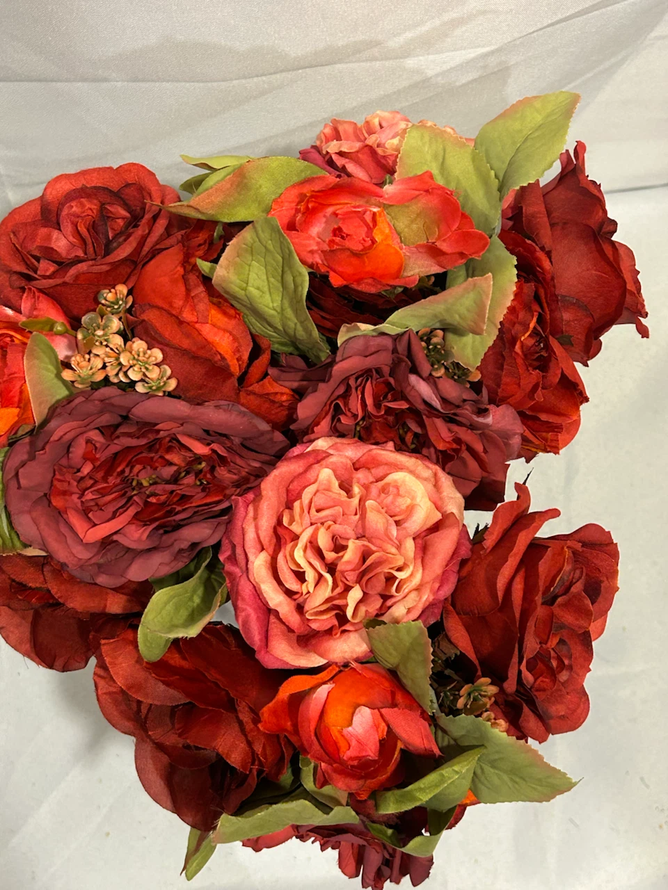 Ashland Rose & Ranunculus Bouquet - photo 2