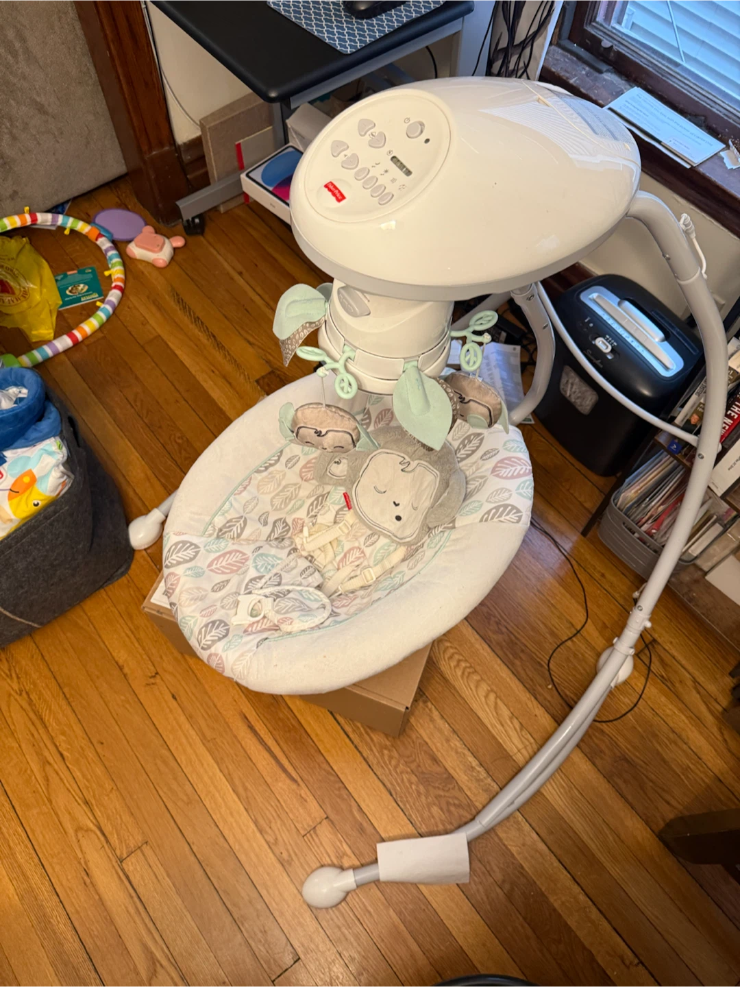 Fisher-Price Baby Swing - photo 4
