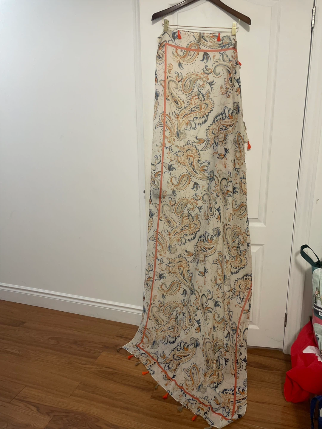 NWT Laura Colourful Scarf with Tassels - photo 5