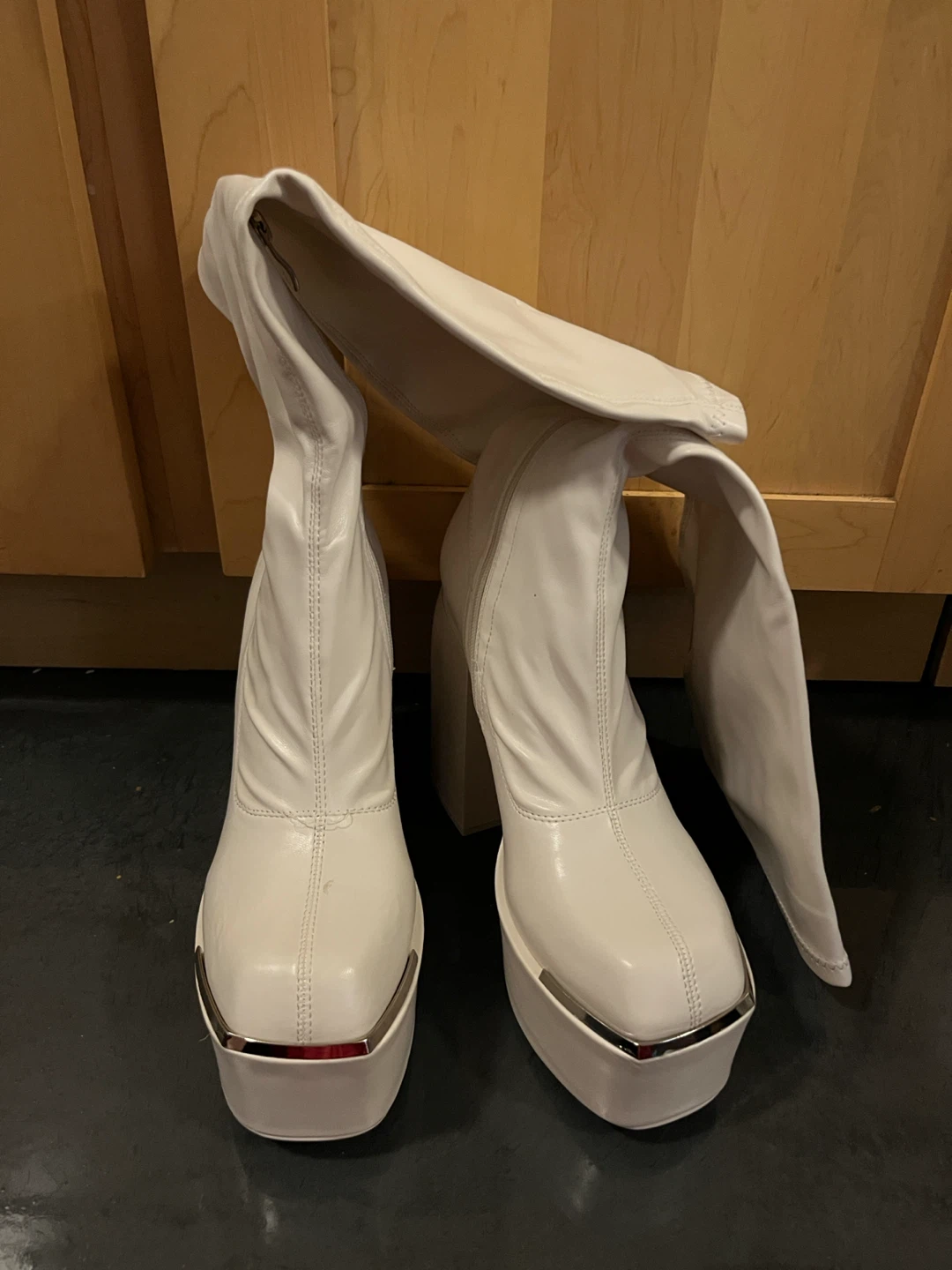 EGO White Platform Knee-High Boots - photo 3