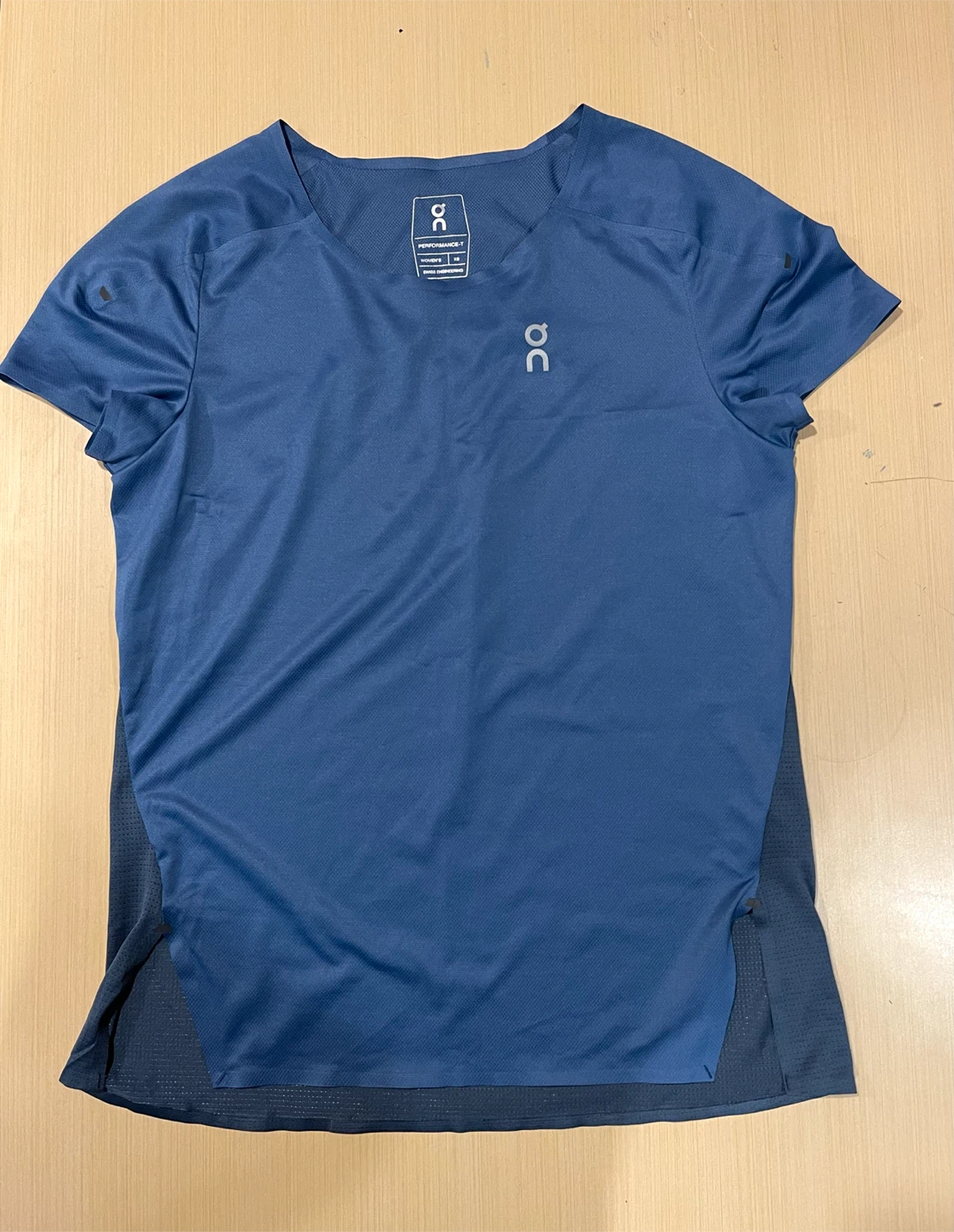 On running women t-shirt XS