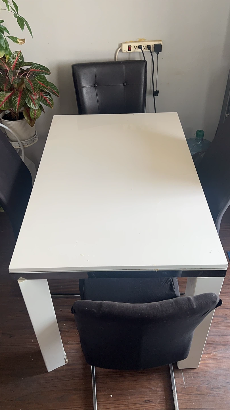 White Dining Table with 4 Chairs - photo 2