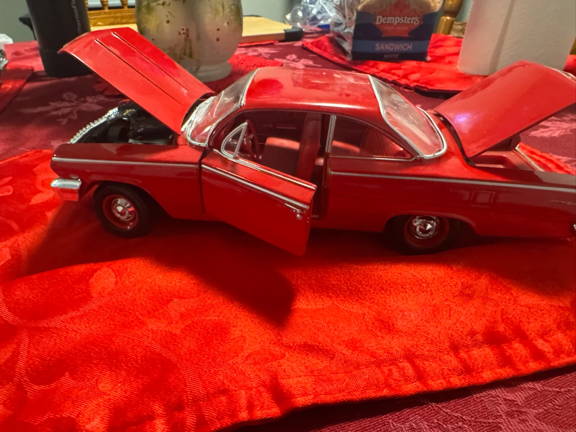 2 Diecast 1962 Chevy Bel-aires. Both 1/18th