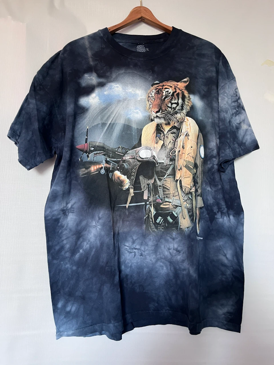 The Mountain Tiger Pilot T-Shirt XL