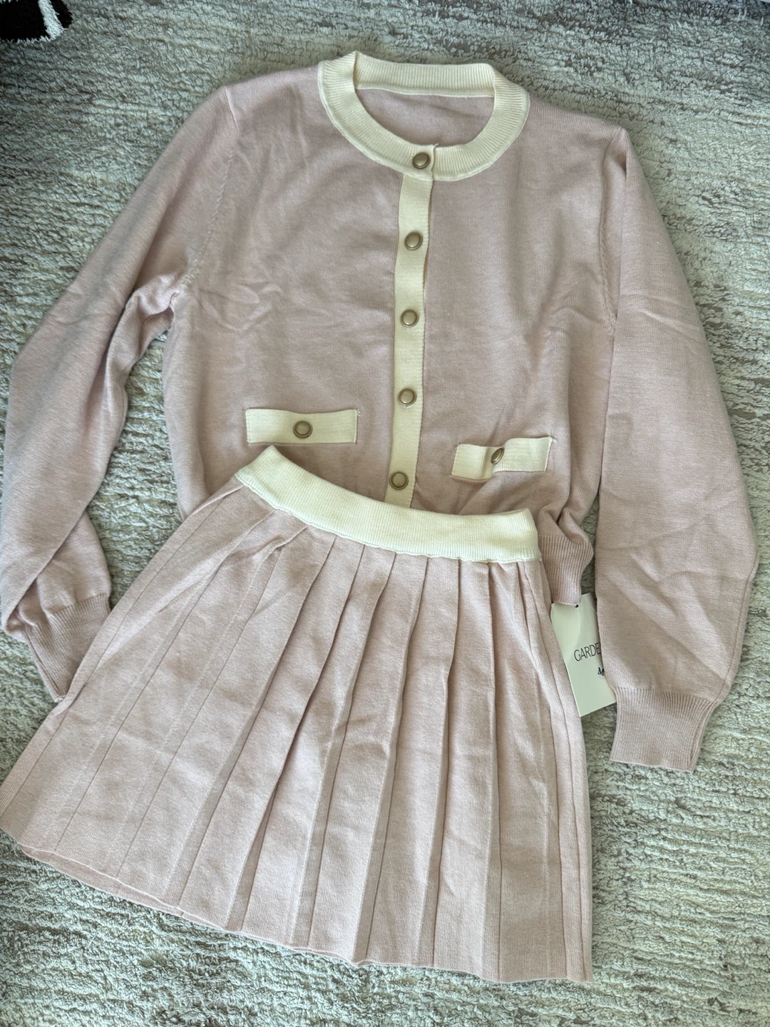 Pink Pleated Skirt and Cardigan Set Size M - photo 5