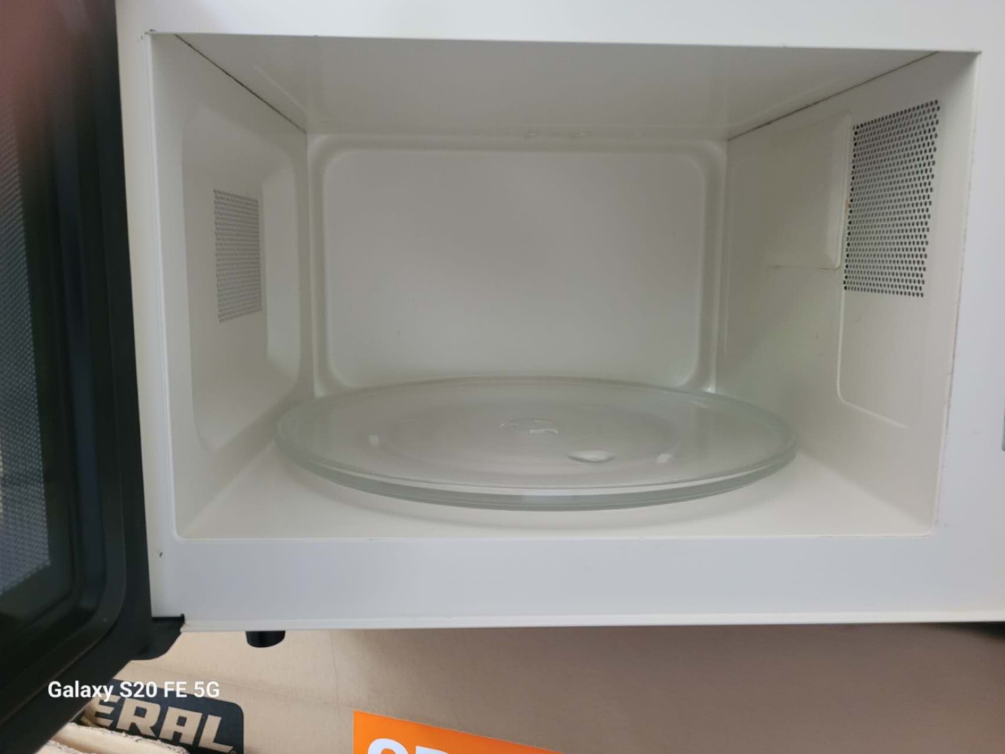 Panasonic The Genius Microwave Oven - photo 2
