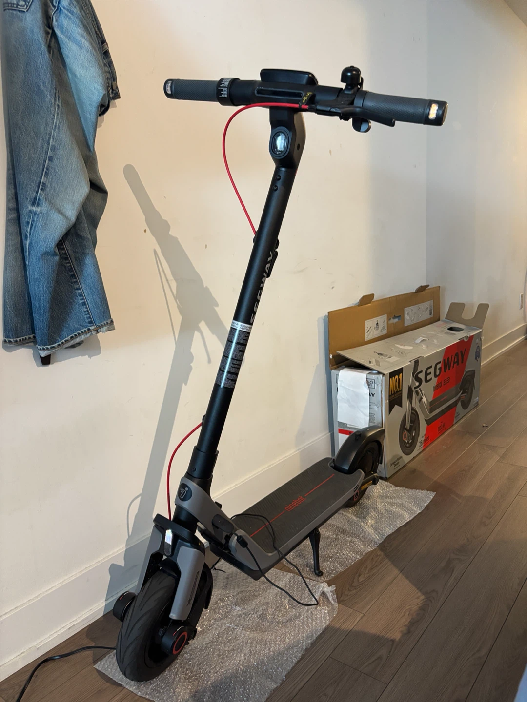 Segway Ninebot E3 Electric Scooter