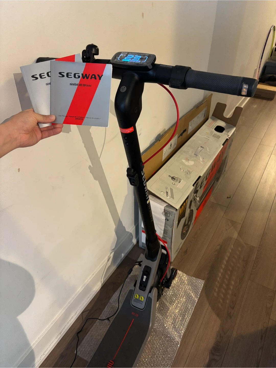 Segway Ninebot E3 Electric Scooter - photo 3