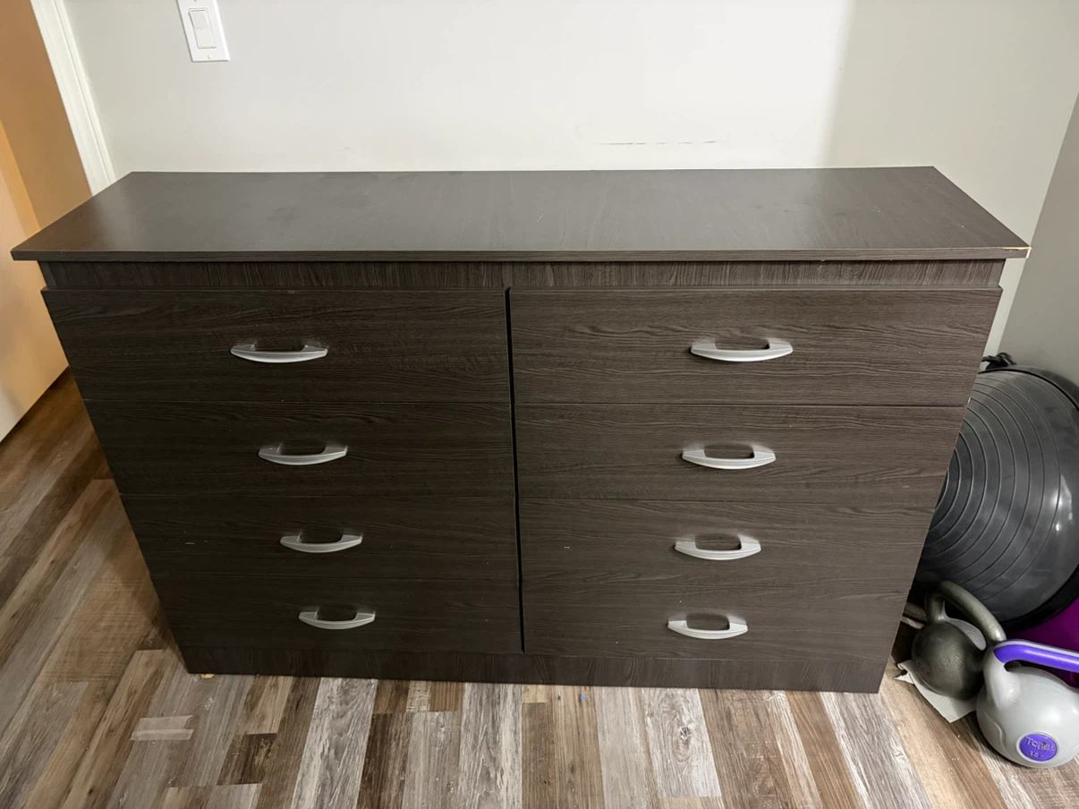Dresser 8 Drawers, mirror. Queen size headboard brand new inbox
