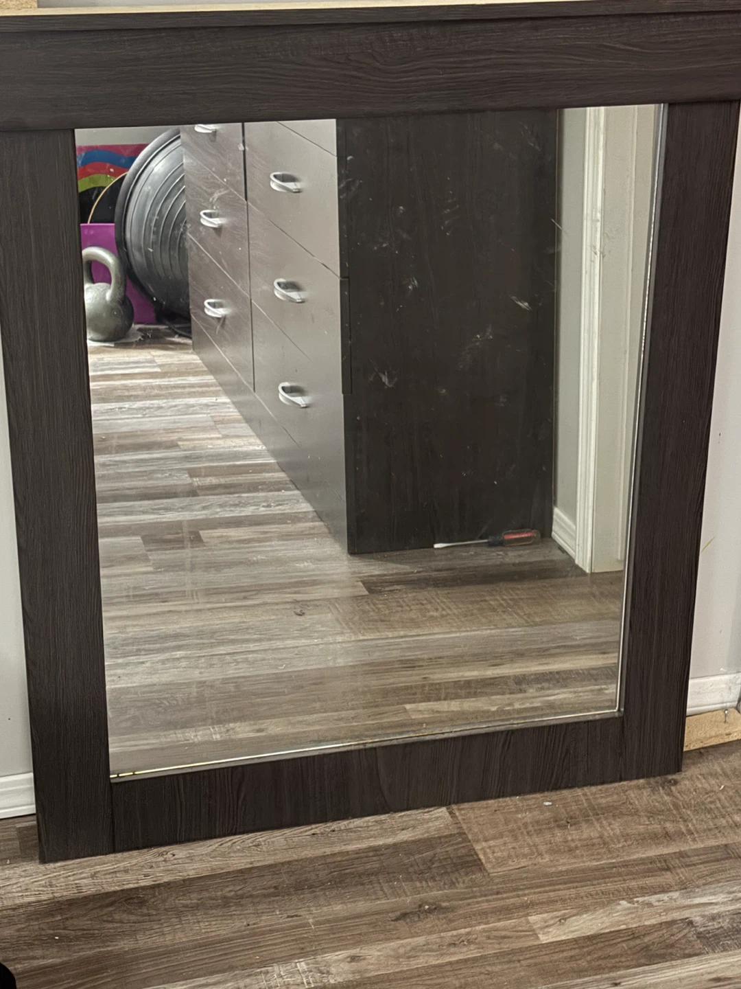 Dresser 8 Drawers, mirror. Queen size headboard brand new inbox - photo 2