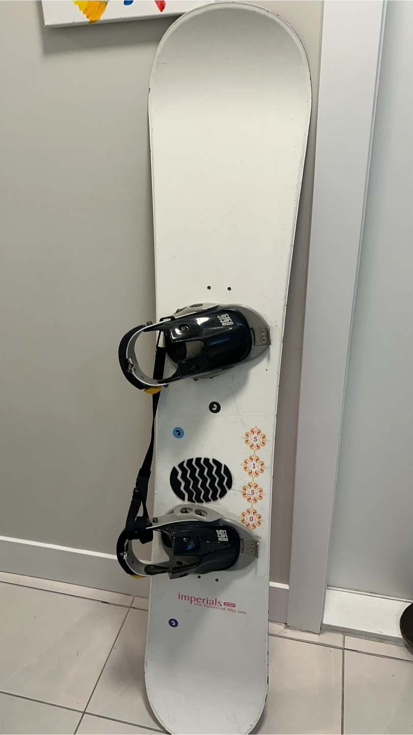Imperials 5150 Snowboard with Bindings