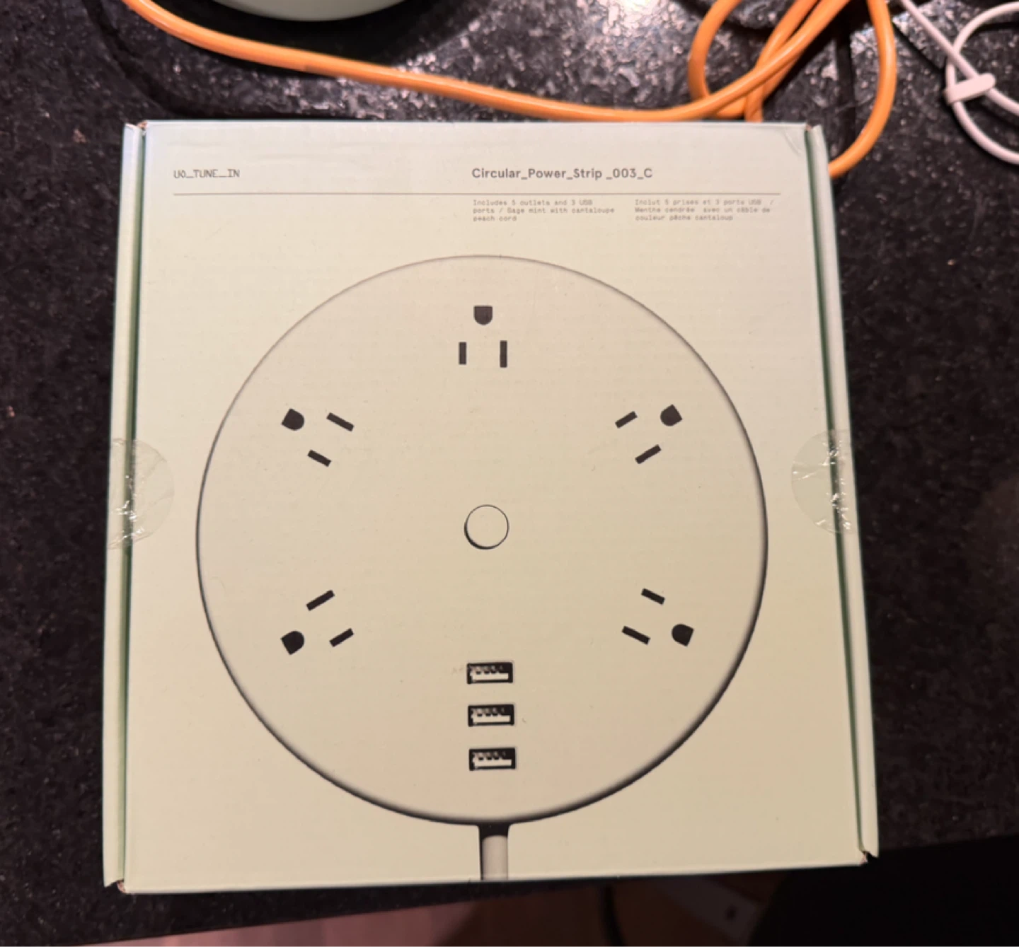 Urban Outfitters Circular Power Strip - photo 2