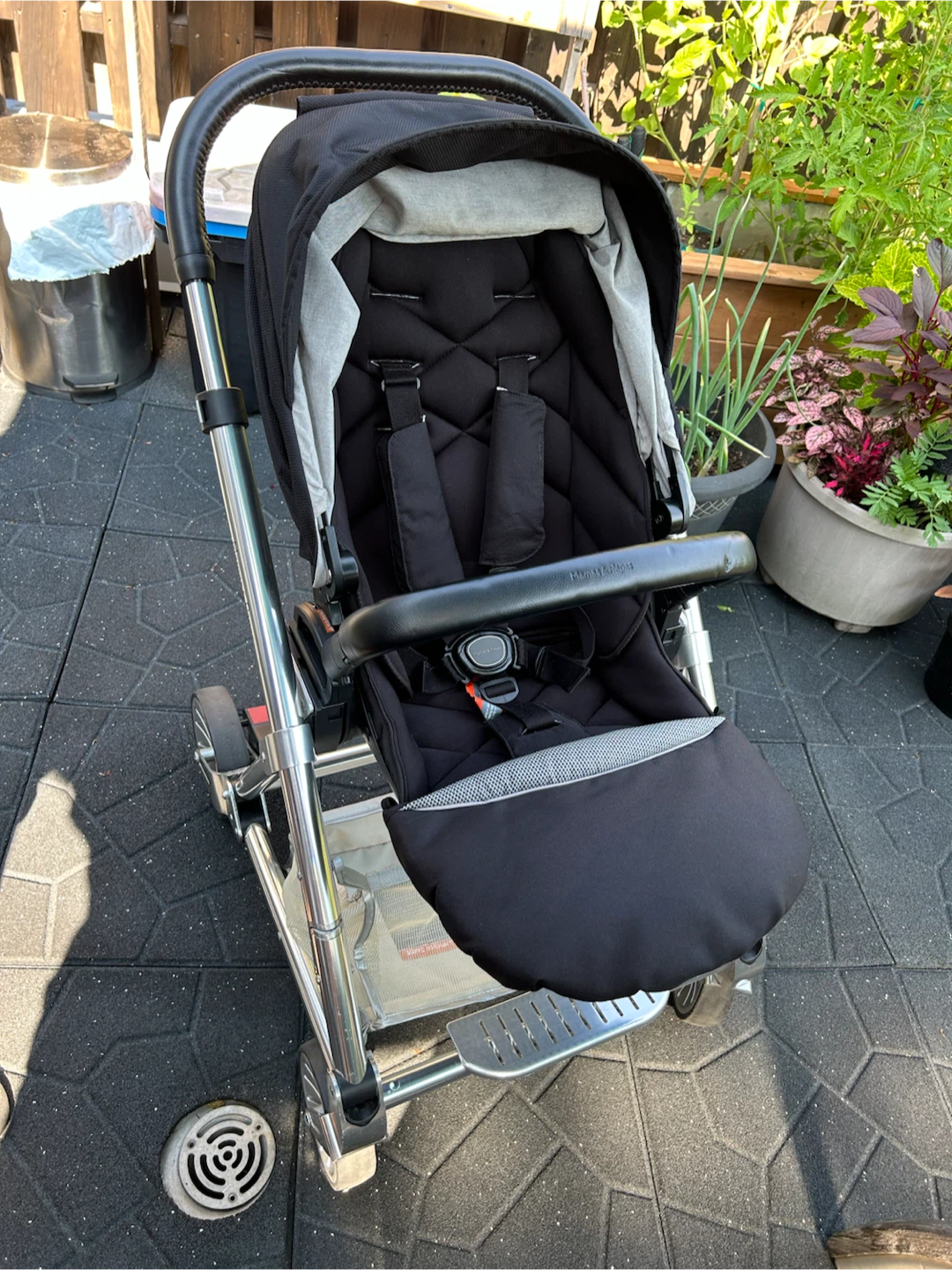 Mamas & Papas Ocarro Pram Stroller