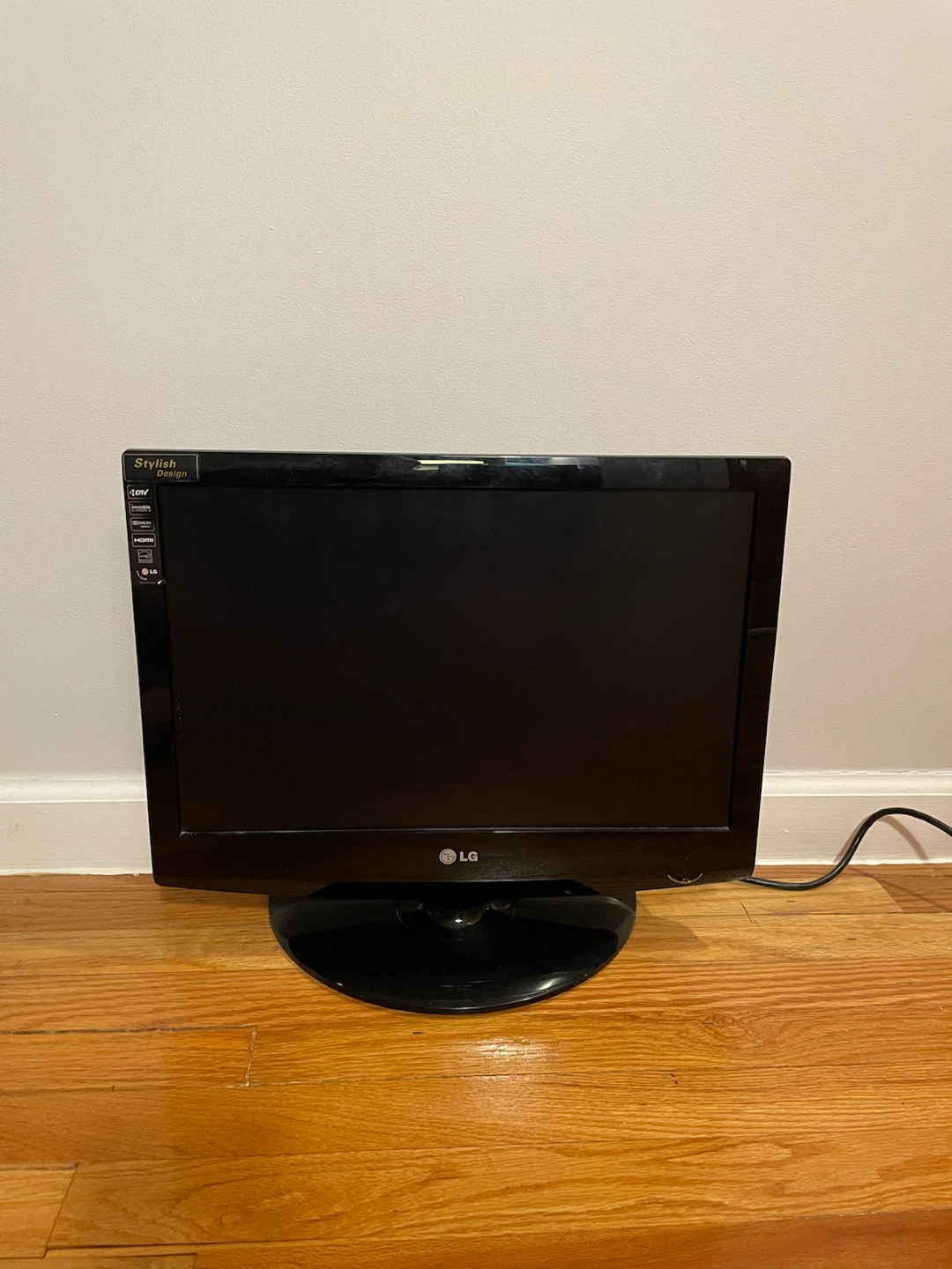 LG 19" Flat Screen TV