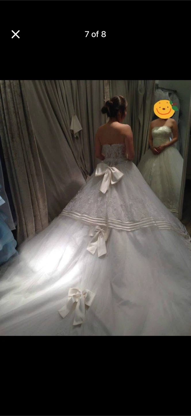 Wedding gown