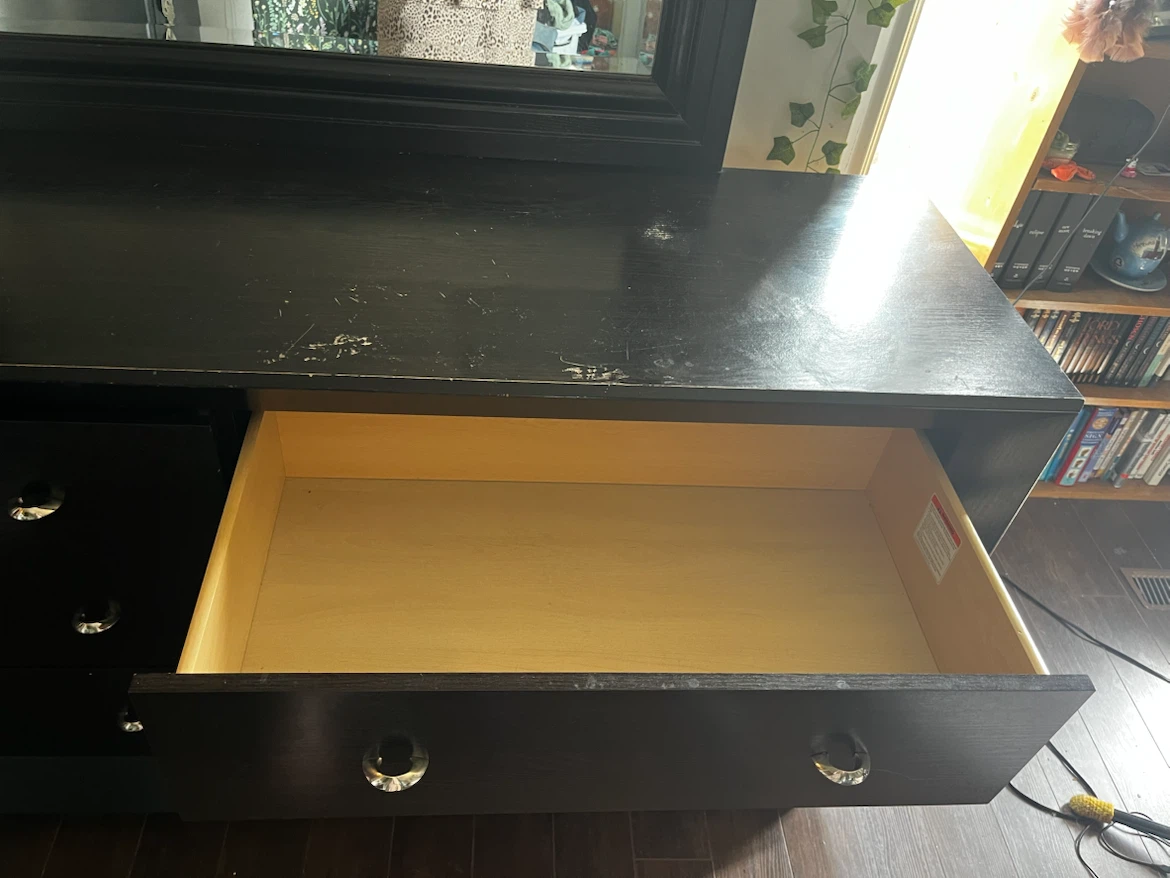 Black Dresser with Mirror - photo 3