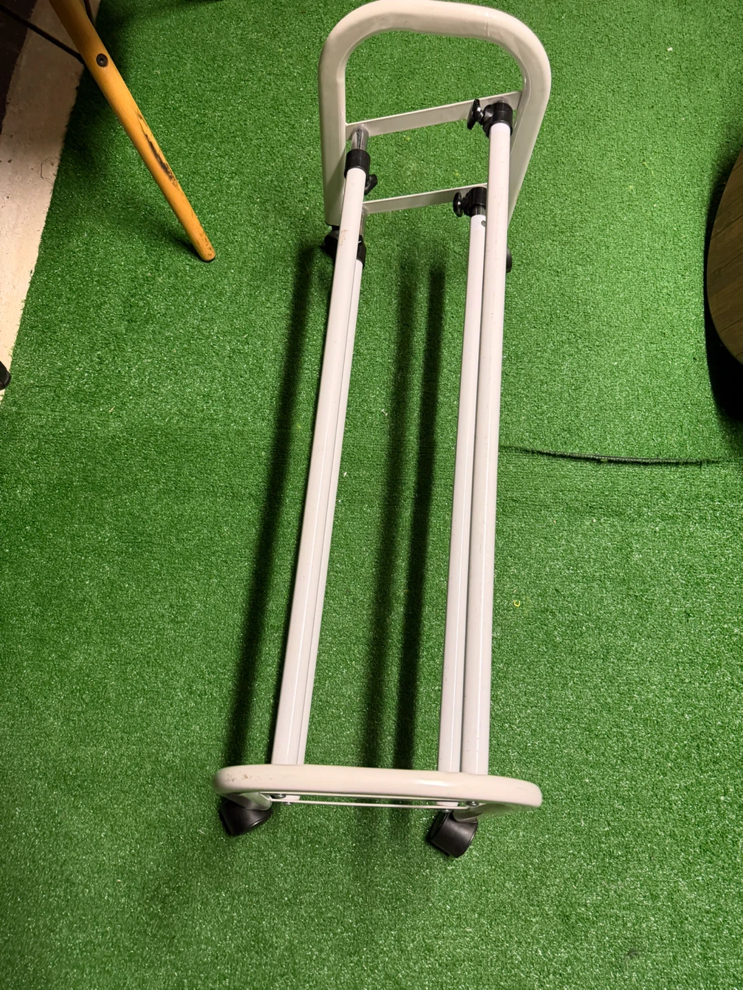 White Metal Rolling shoe rack