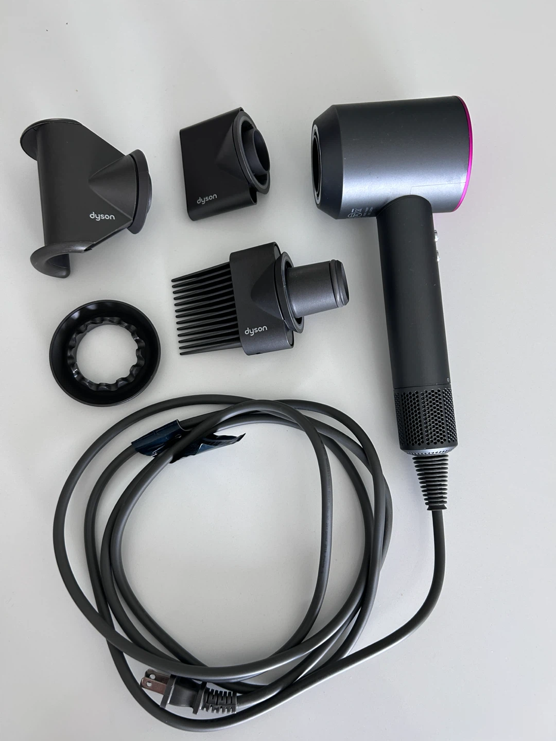 Dyson Supersonic Hair Dryer Pink - photo 3