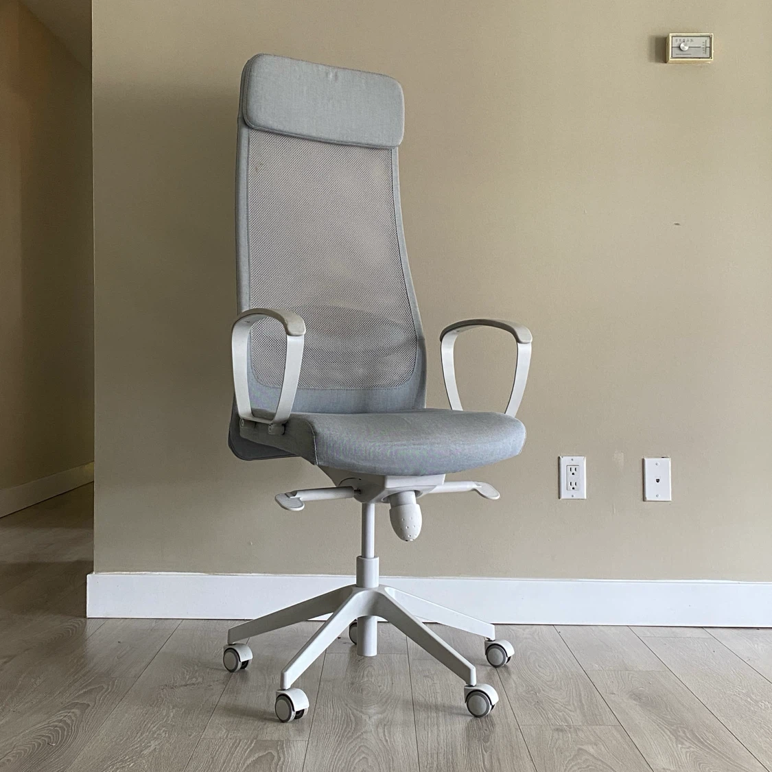 IKEA MARKUS Office Chair