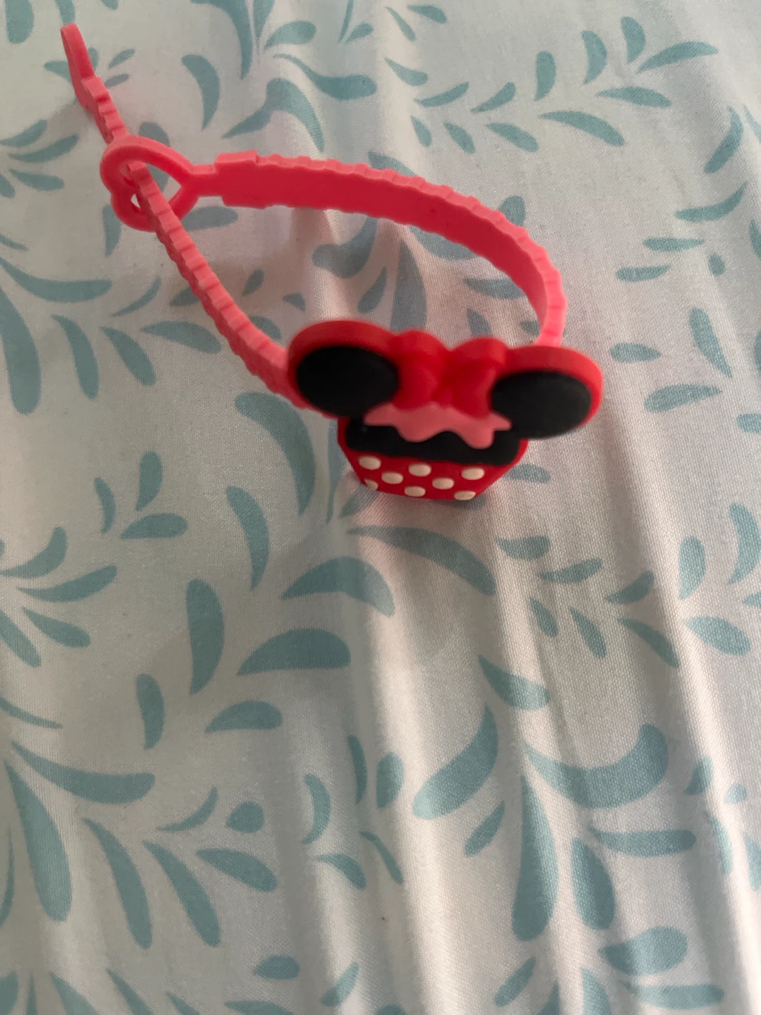Minnie Mouse Hair Tie