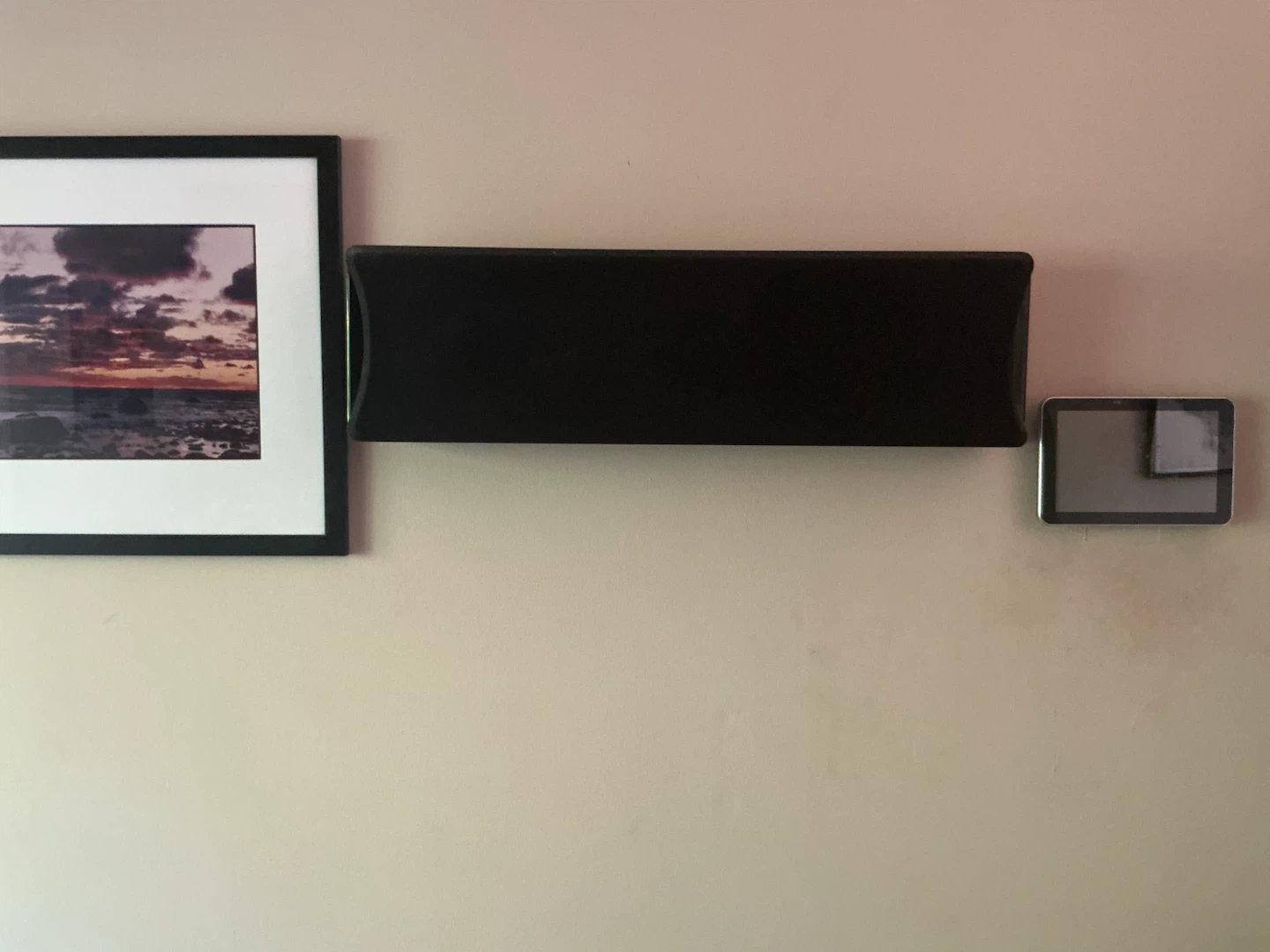 Angstrom Suono 200S wall-mounted surround speakers - photo 2