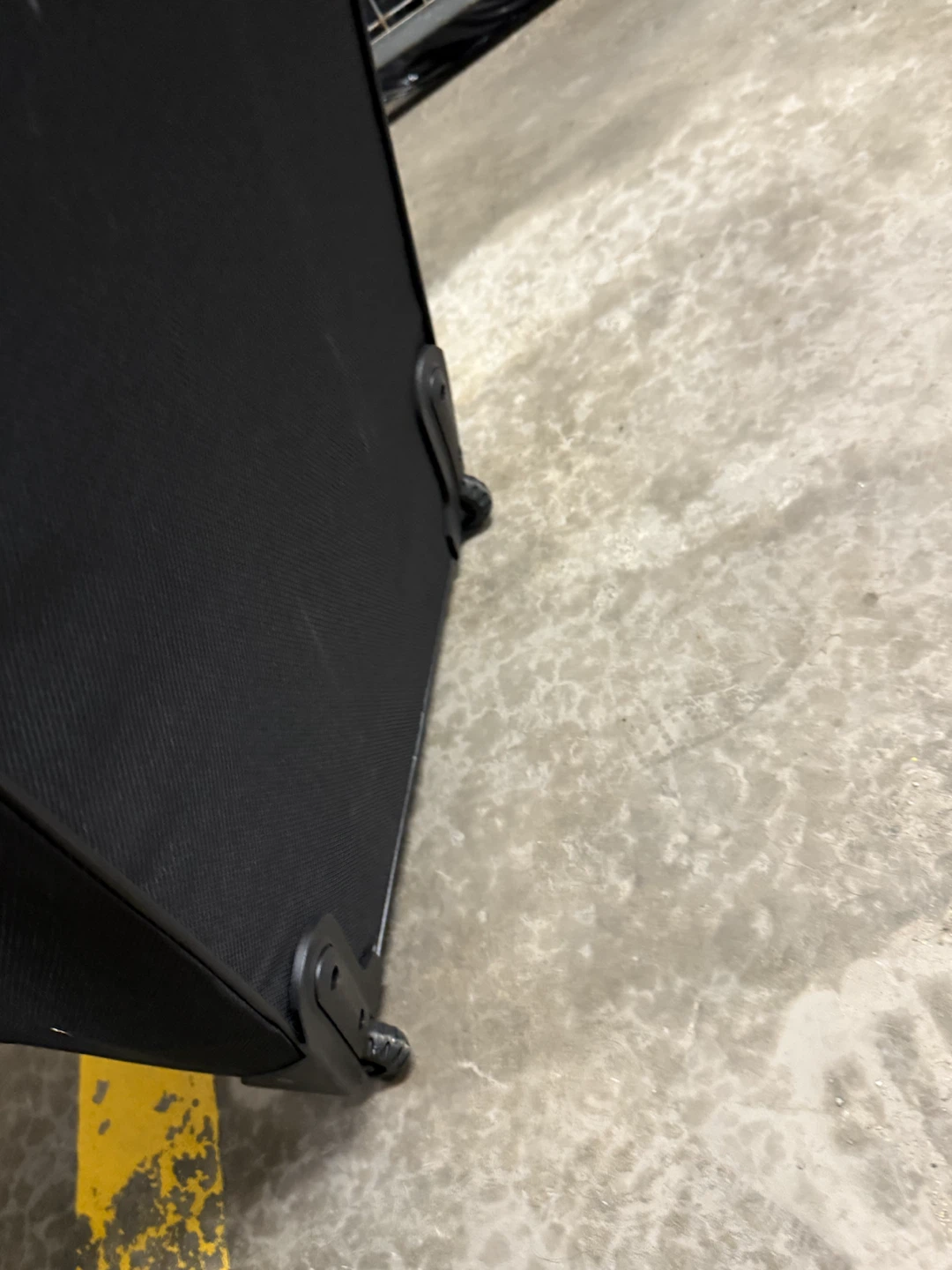 Black large suitcase luggage - photo 2